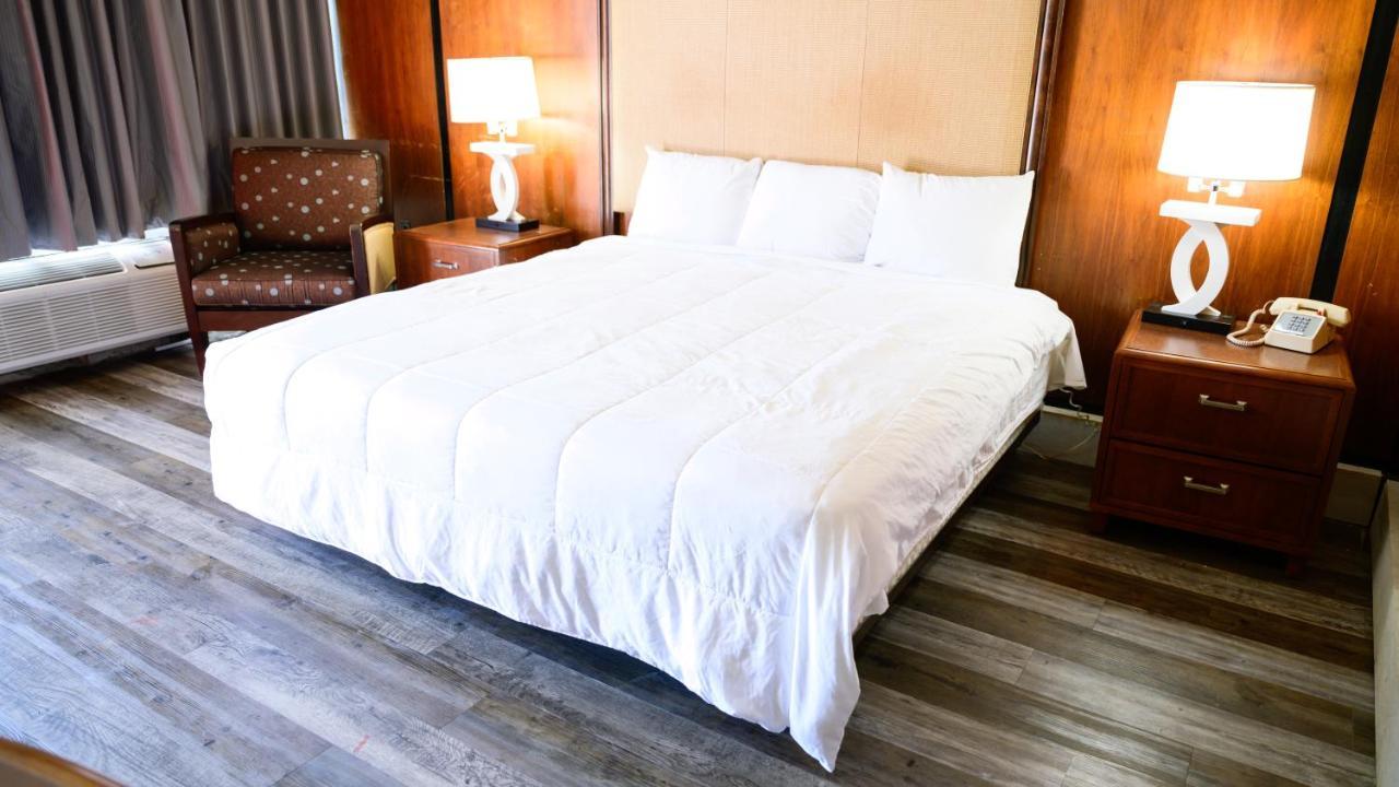 Oaks Motel Greensboro Nc エクステリア 写真